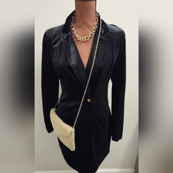 Missguided Dresses & Skirts - Velvet Blazer Dress